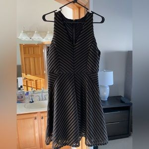 Woman’s dress size M